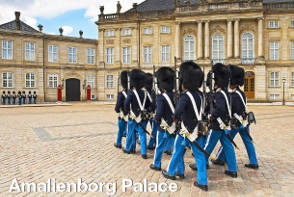 Amalienborg Palace - Copenhagen Sightseeing